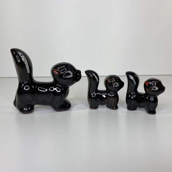 3 Vintage Skunk Figurines Stamped Japan Redware Pottery Hand Painted Doe Kits - Picture 10 of 10
